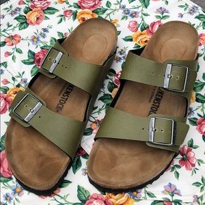 Birkenstock Shoes | Birkenstocks Size 